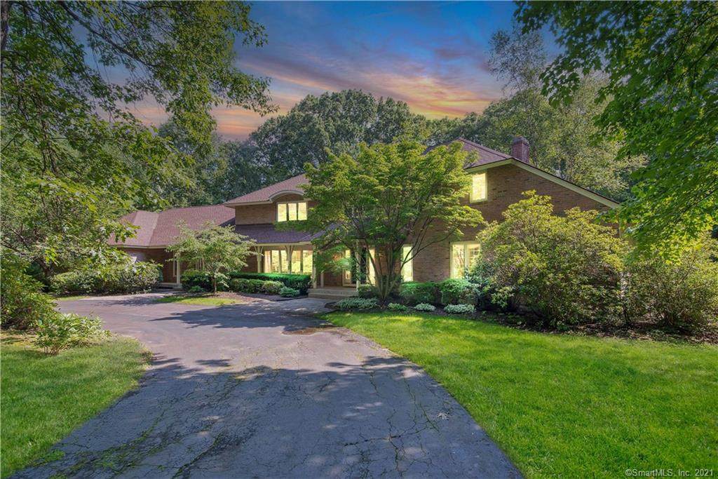 108 Henley Way - Photo 1