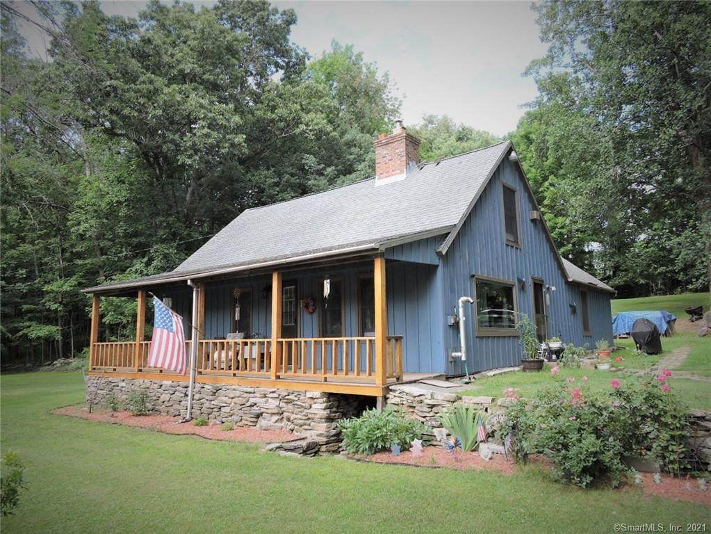 494 Clubhouse Road - Photo 1