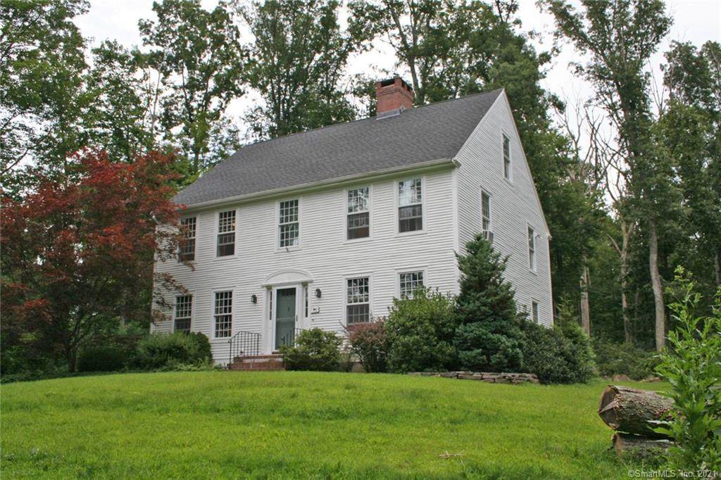 22 Mayflower Drive - Photo 1