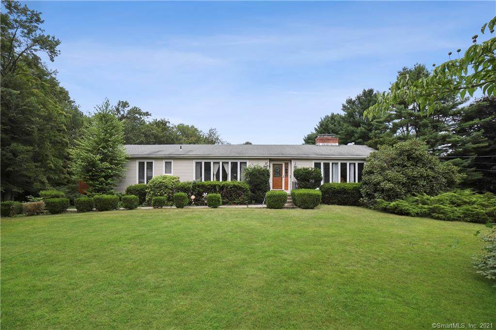 7 Richard Sweet Drive - Photo 1