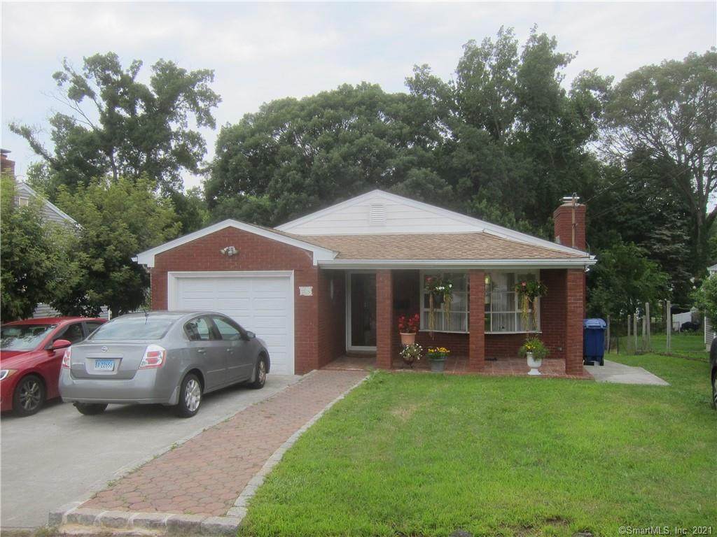 28 Albermarle Street - Photo 1