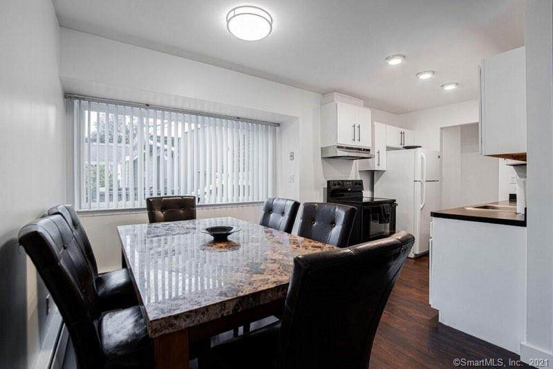 539 Glendale Avenue - Photo 1