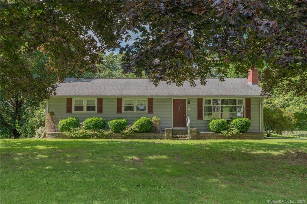 87 Mott Lane - Photo 1