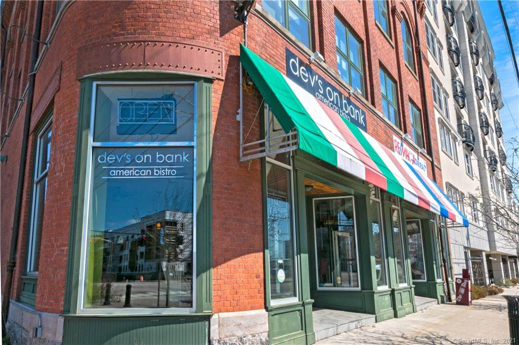 463 Bank Street - Photo 1
