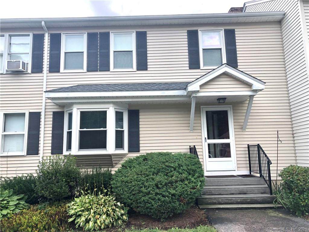 8 Castle Meadow Drive - Photo 1