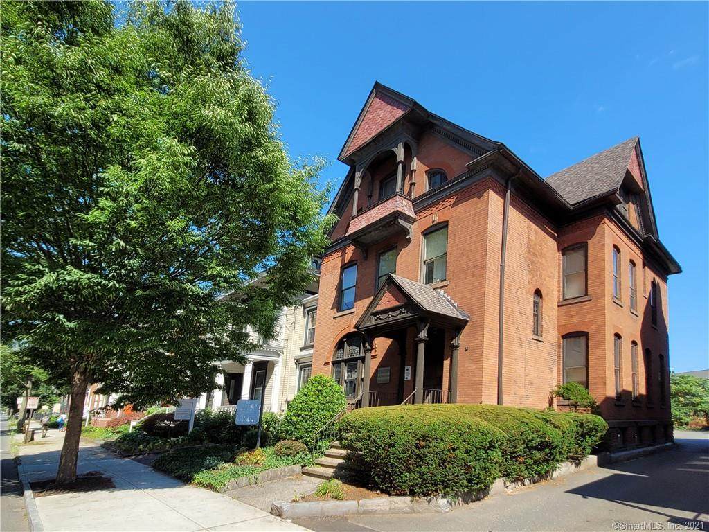 385 Orange Street - Photo 1