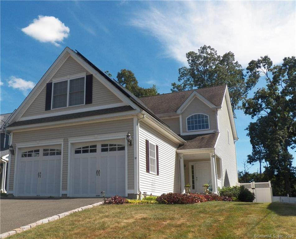 32 Chapin Avenue - Photo 1