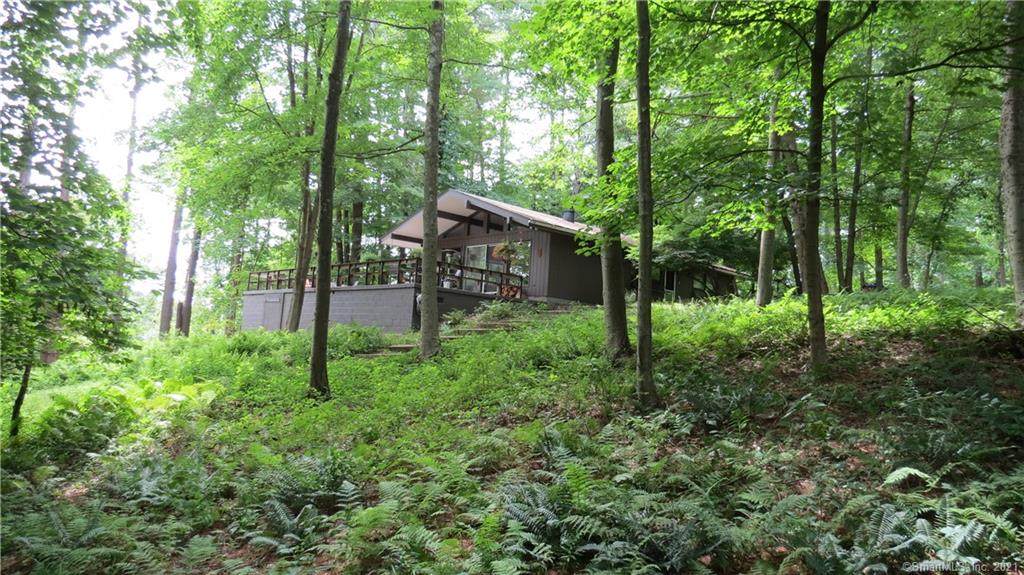 52 Weatogue Road - Photo 1