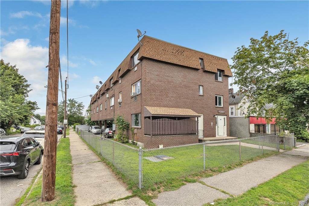 862 Wood Avenue - Photo 1