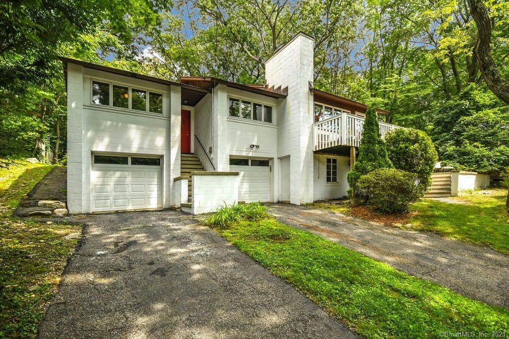 27 Phillips Lane - Photo 1
