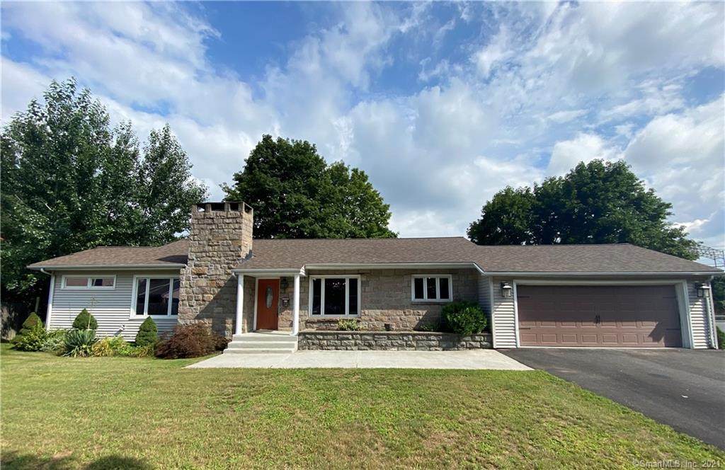 12 Rockwell Avenue - Photo 1