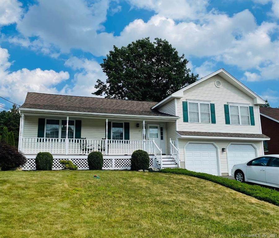 77 Ridgeland Drive - Photo 1