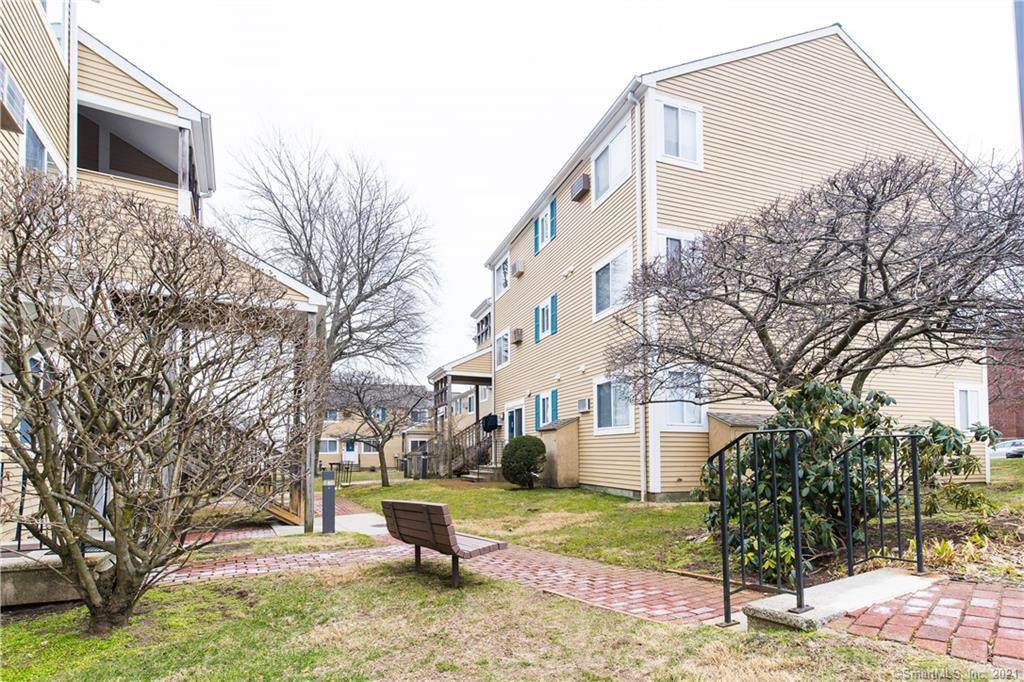 135 Flax Hill Road - Photo 1