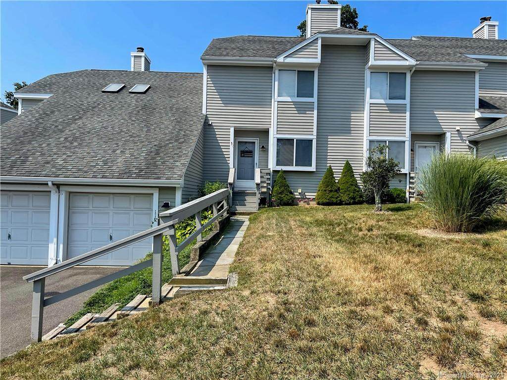 675 Townsend Avenue - Photo 1