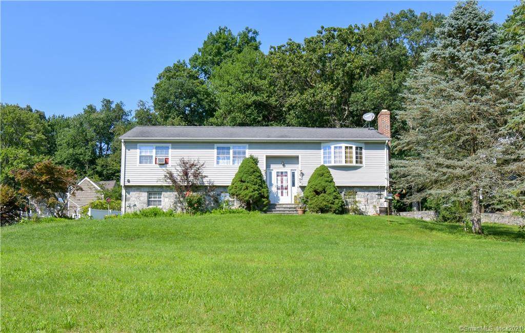 89 Big Horn Road - Photo 1