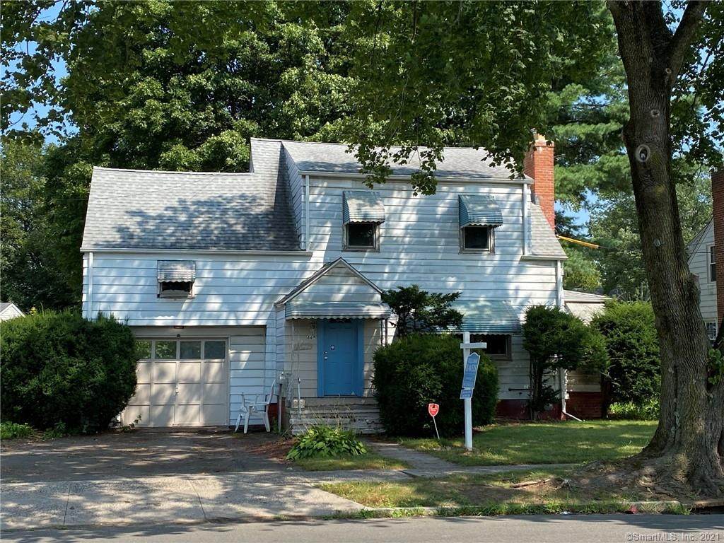 469 Circular Avenue - Photo 1