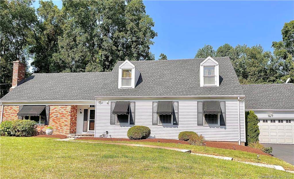 101 Carriage Drive - Photo 1