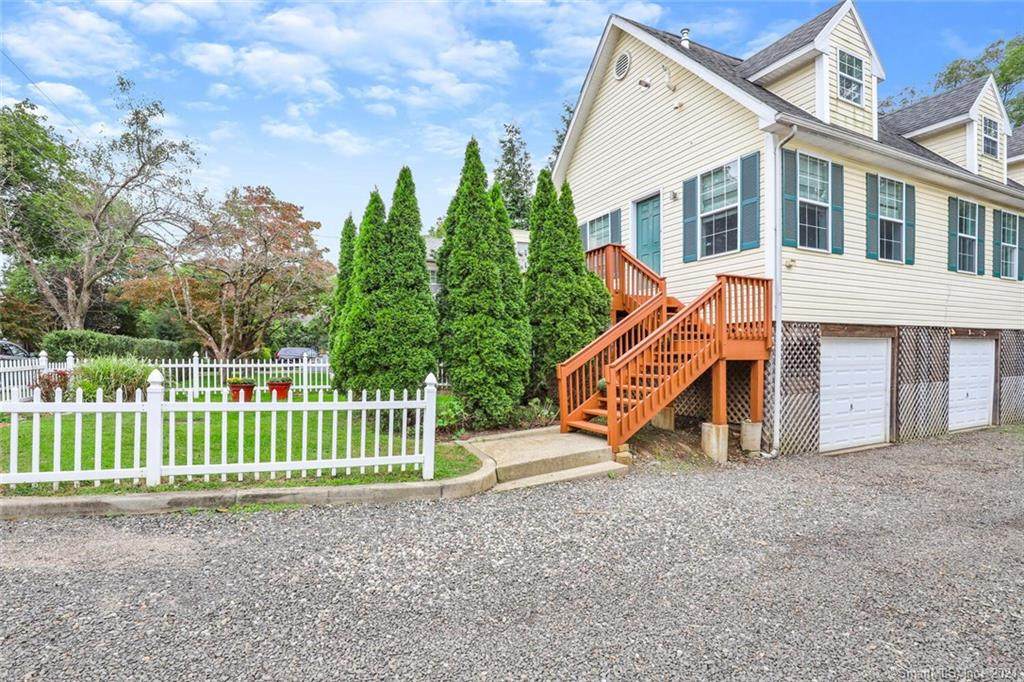 14 Hollow Wood Lane - Photo 1