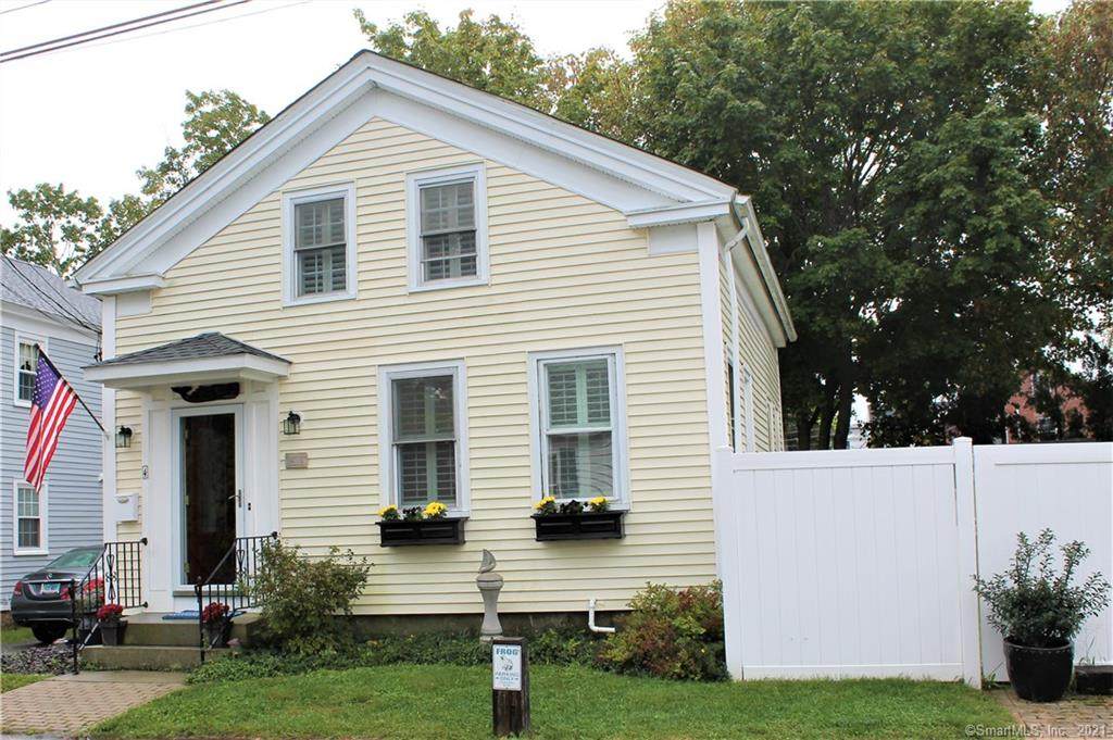 4 Forsyth Street - Photo 1