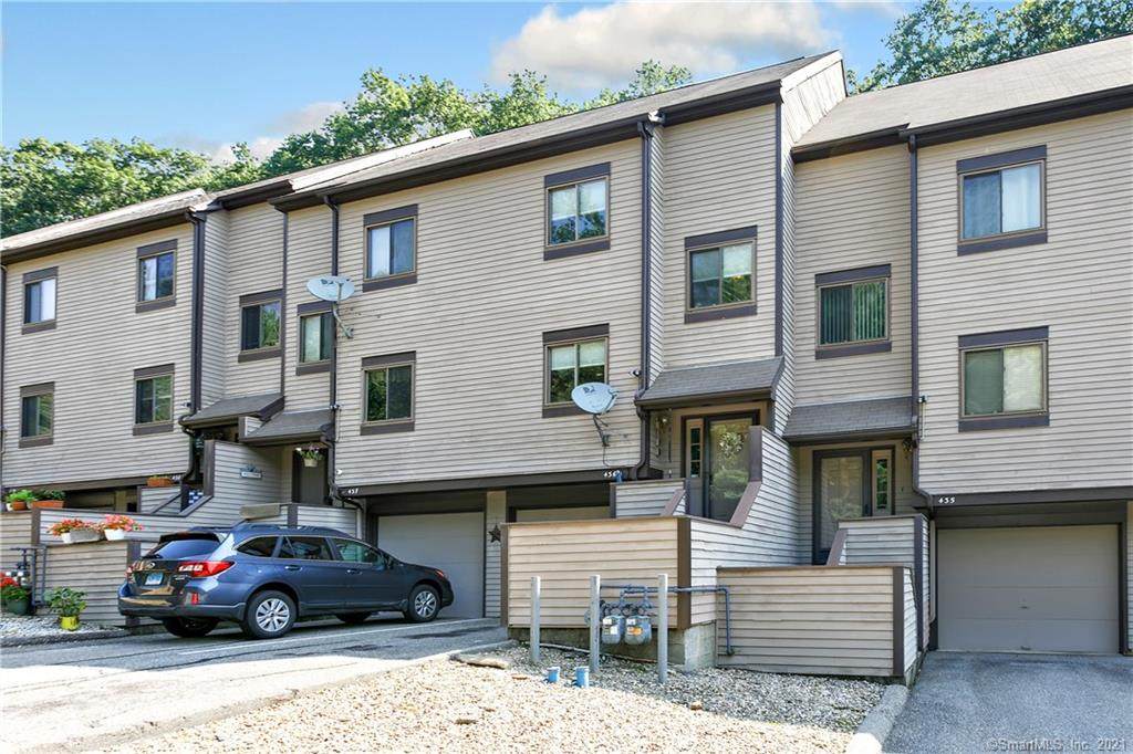 196 New Haven Avenue - Photo 1