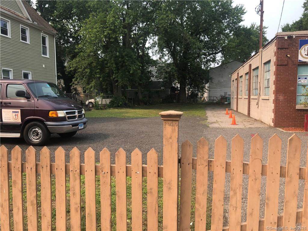 1229 Howard Avenue - Photo 1