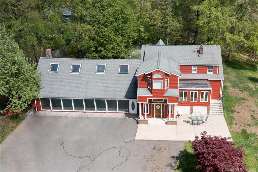 421 West Lane - Photo 1