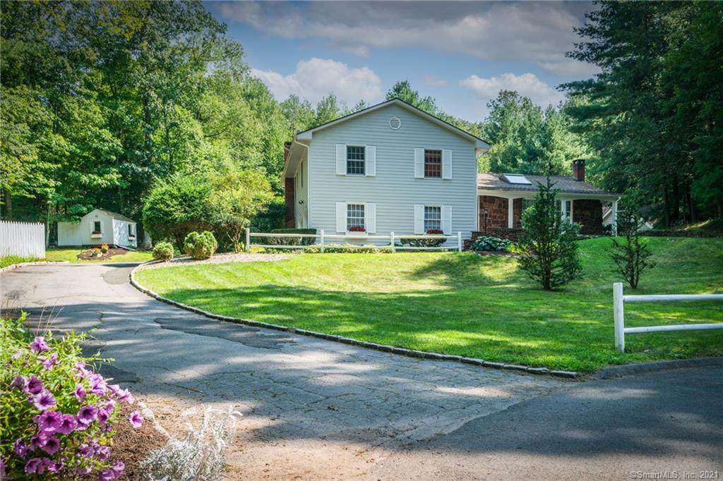 15 Sachems Trail - Photo 1