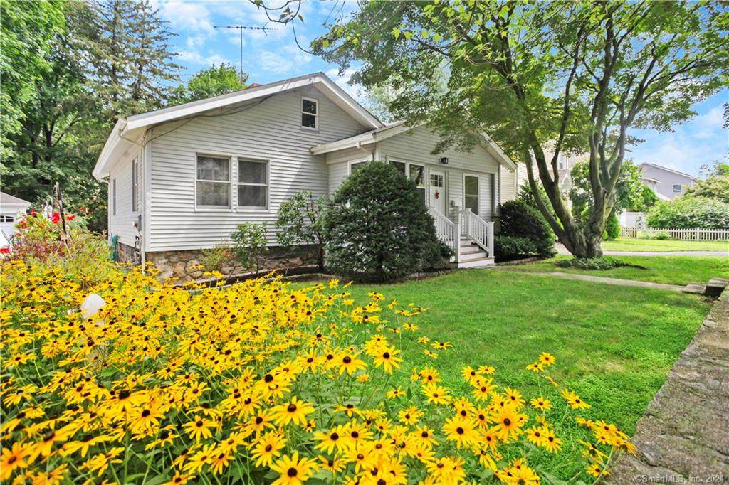 55 Midland Avenue - Photo 1
