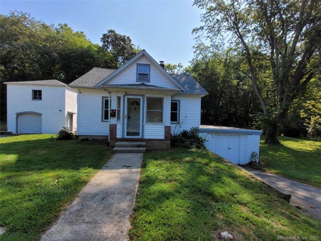38 Watch Hill Avenue - Photo 1