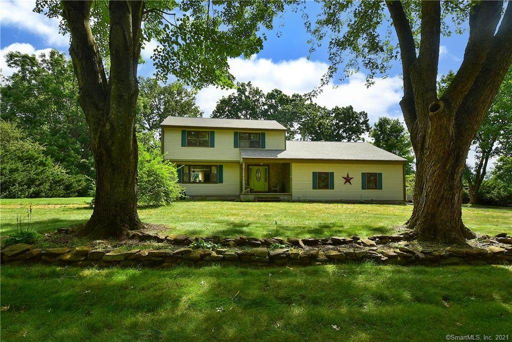 12 Mcculloch Drive - Photo 1