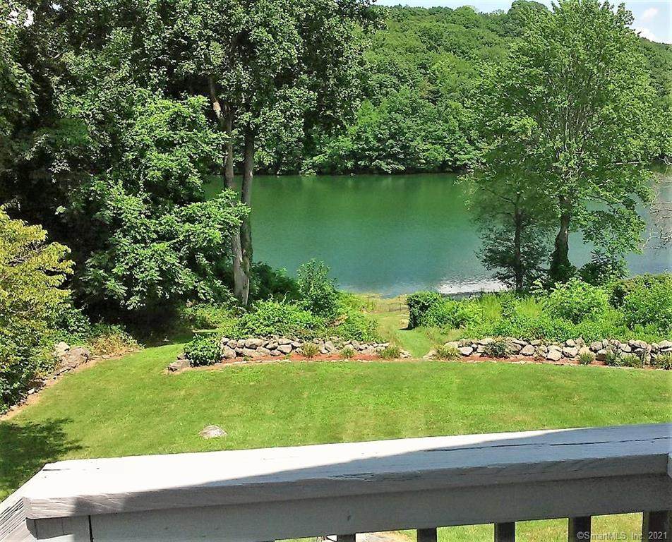 33 Saddle Rock Road - Photo 1