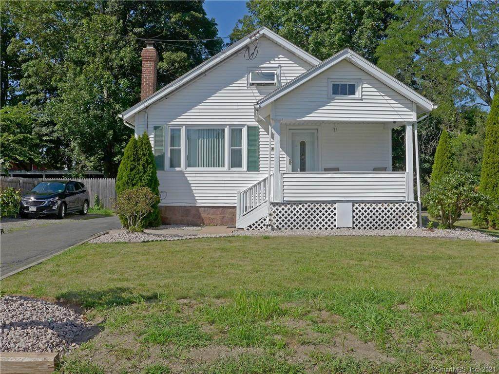 11 Village Street - Photo 1