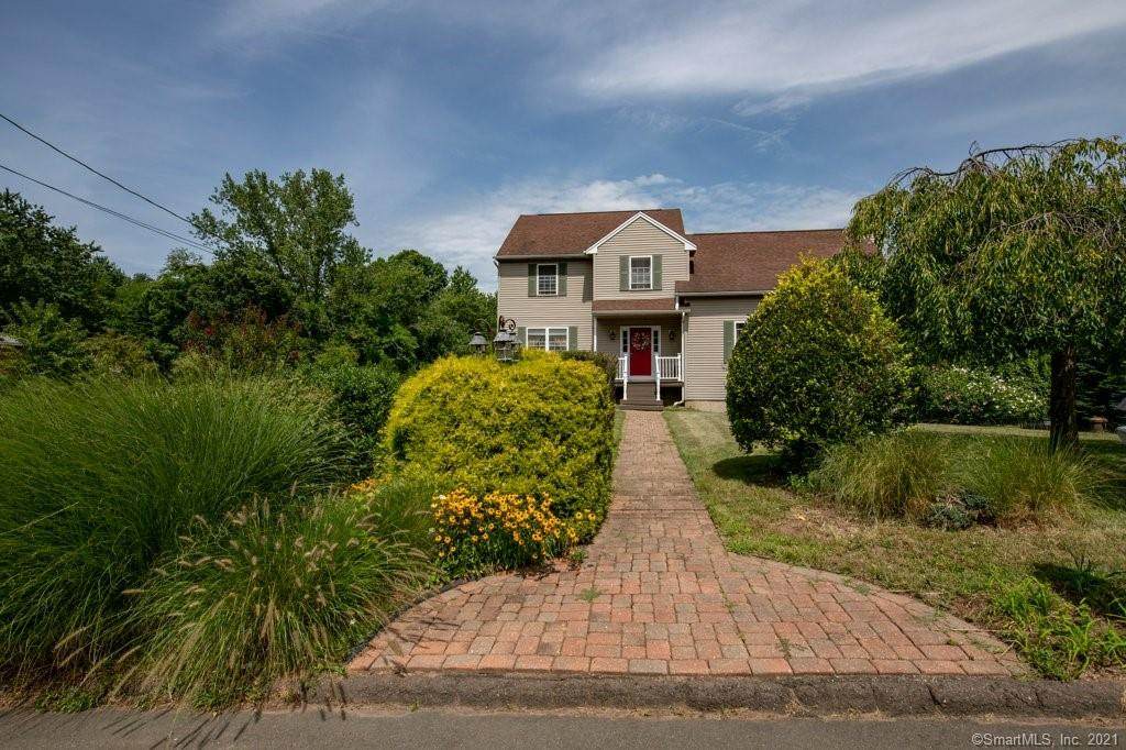16 Benedict Drive - Photo 1