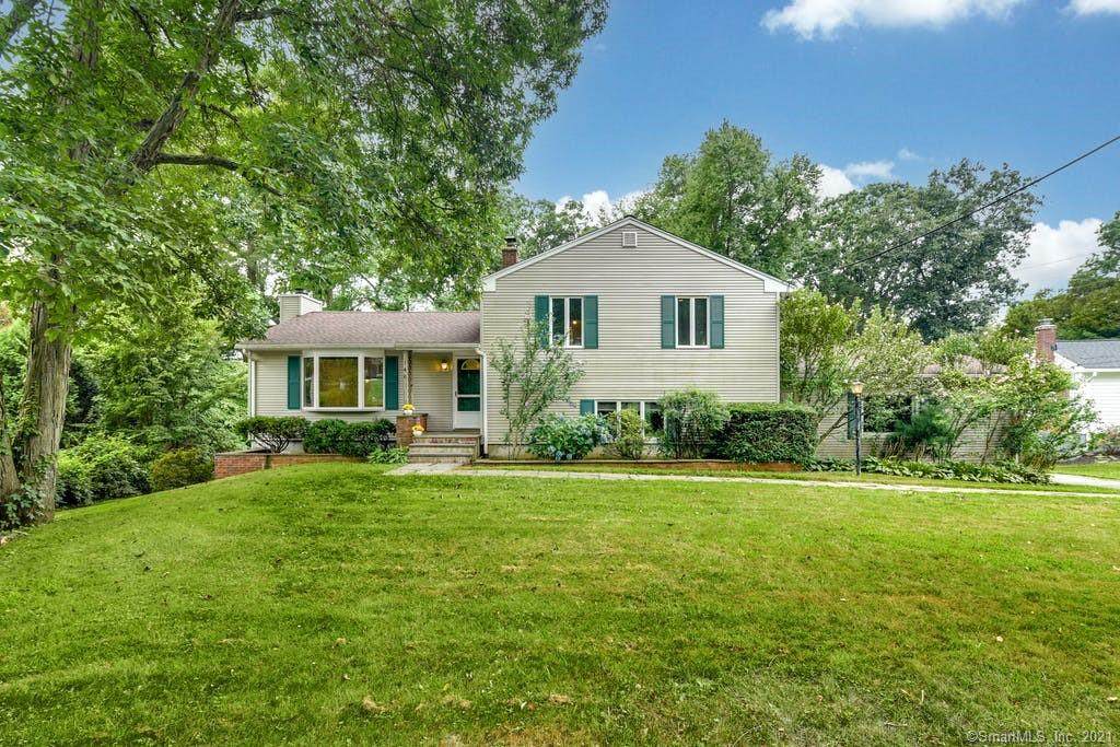 148 Barryscott Drive - Photo 1