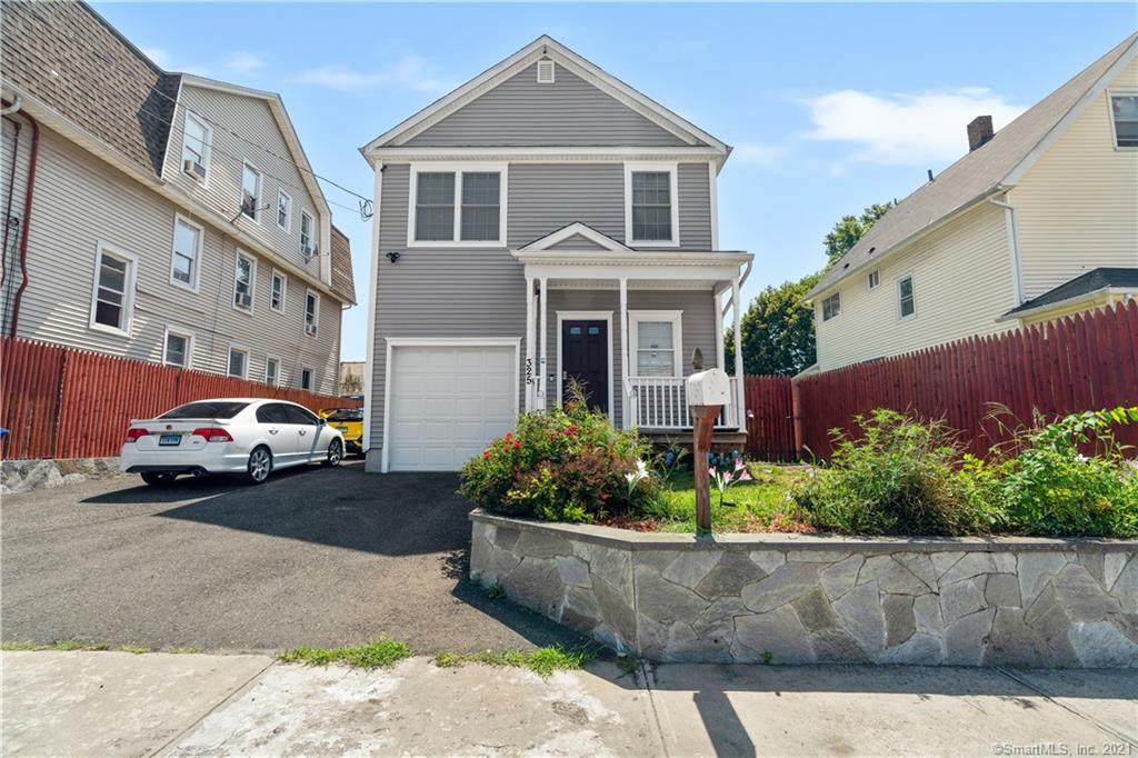325 Woodside Avenue - Photo 1