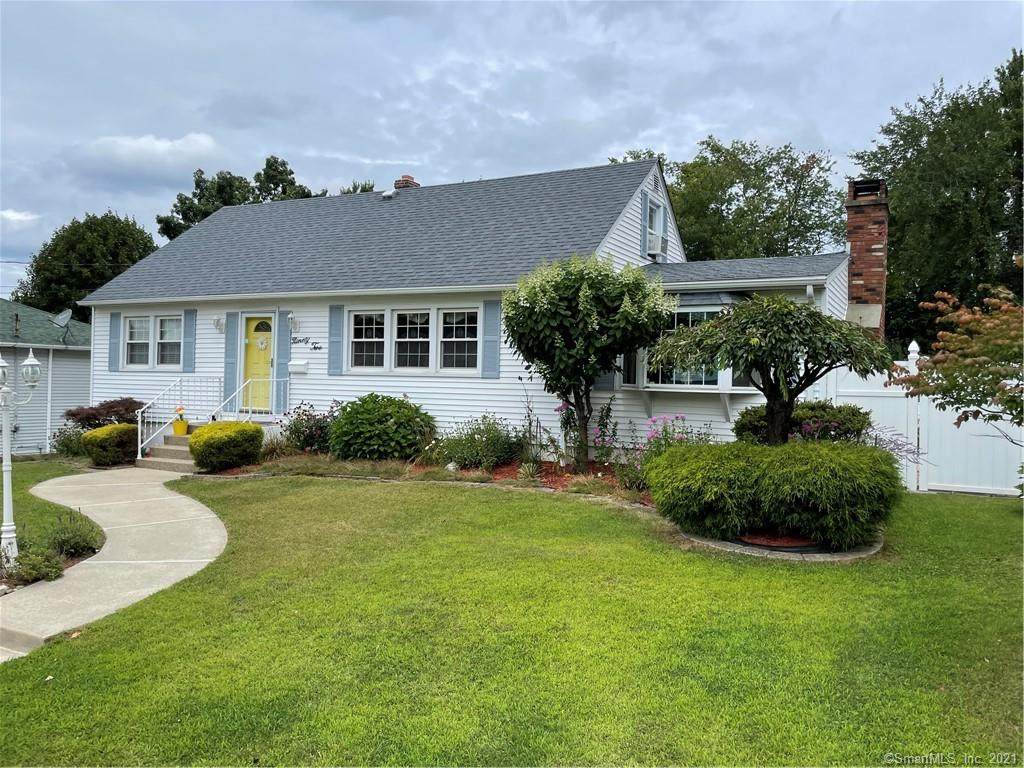 92 Plainfield Drive - Photo 1