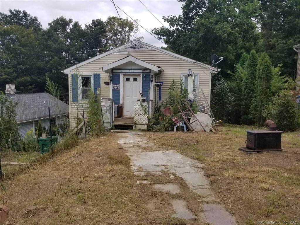 155 Mathew Road - Photo 1