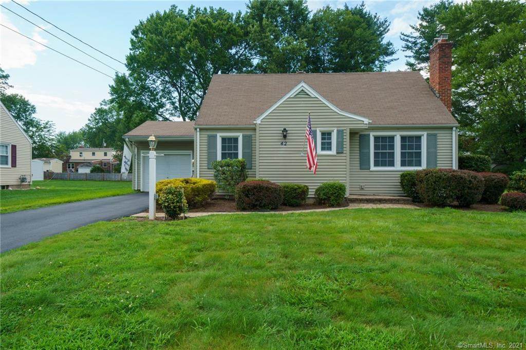42 Sunset Road - Photo 1