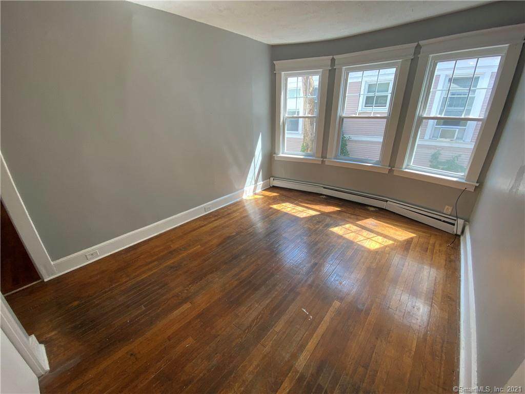 1561 Chapel Street - Photo 1