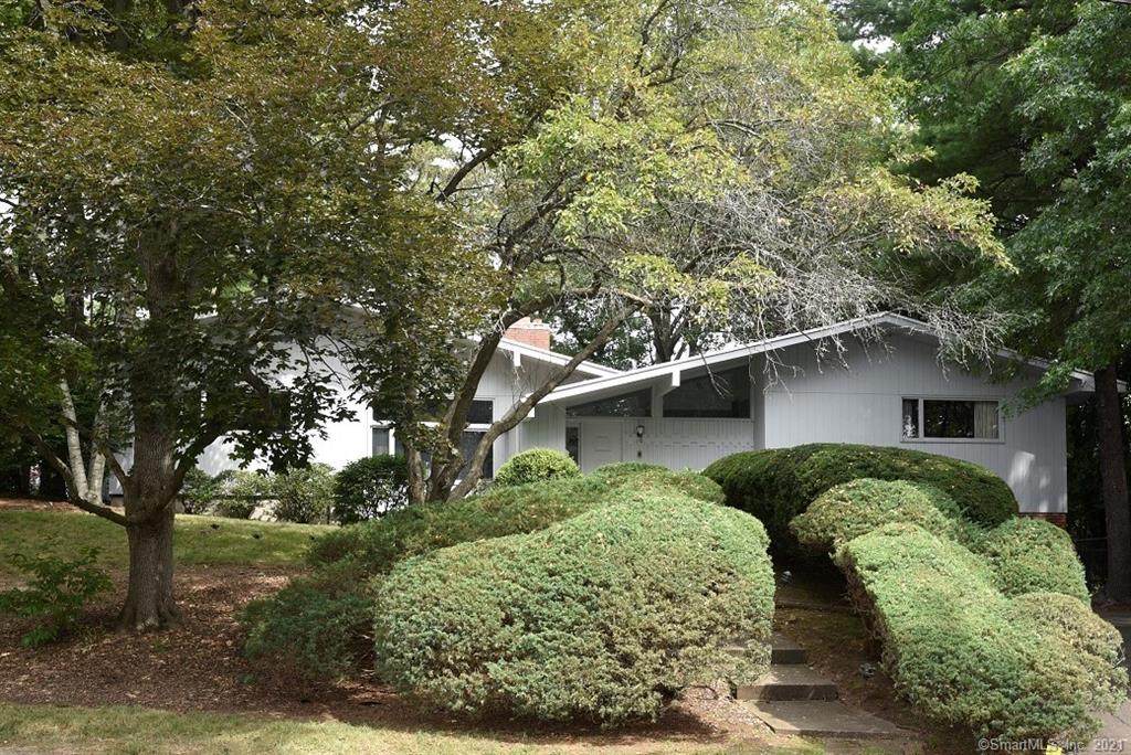 10 Kirkwood Road - Photo 1