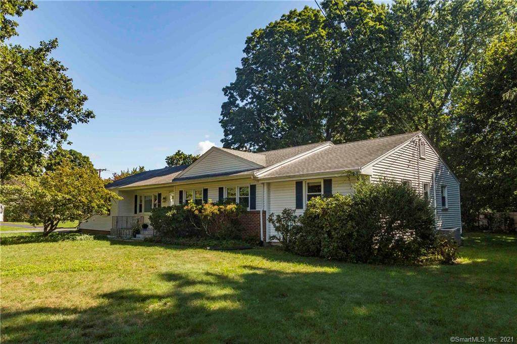 129 Ridge Drive - Photo 1