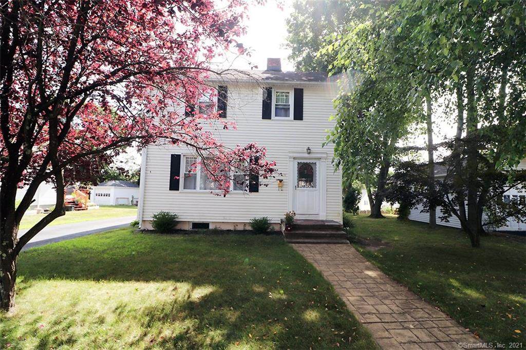 14 North Circle - Photo 1