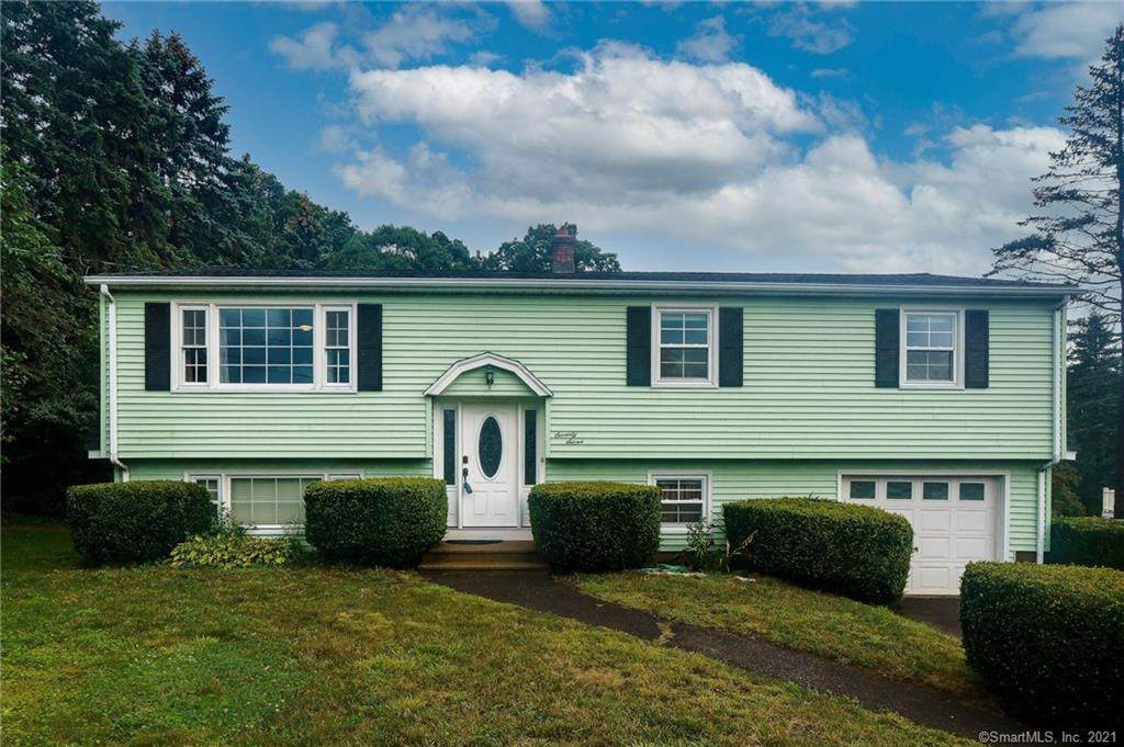 77 Knollwood Road - Photo 1