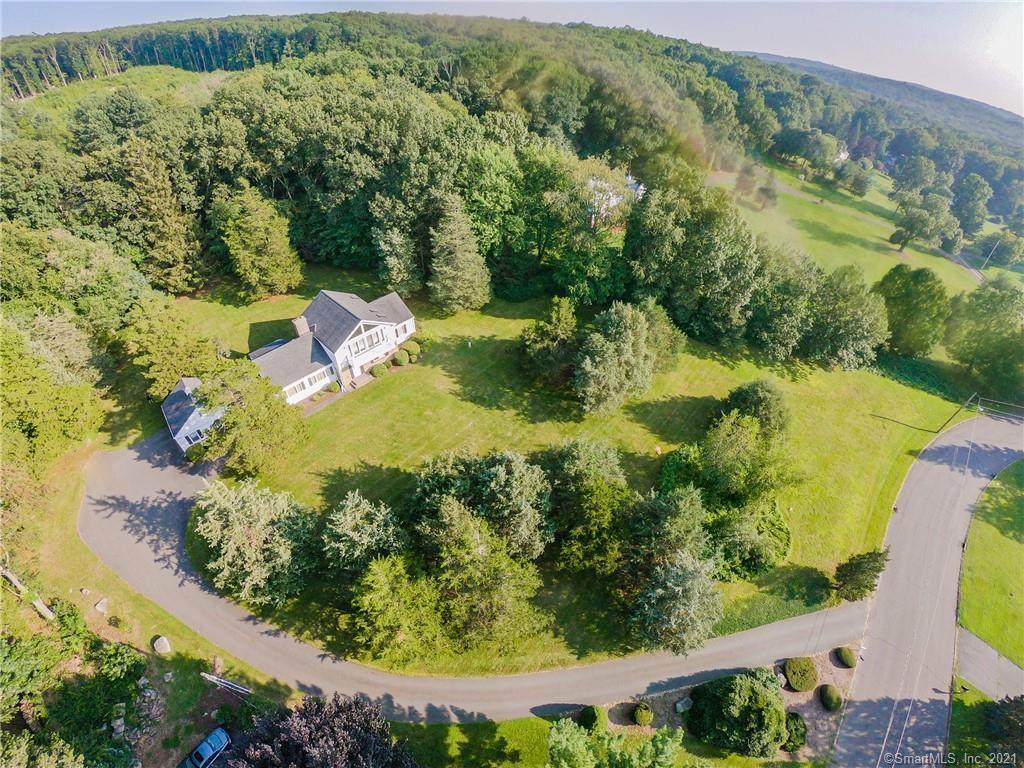 24 Wyneding Hill Road - Photo 1