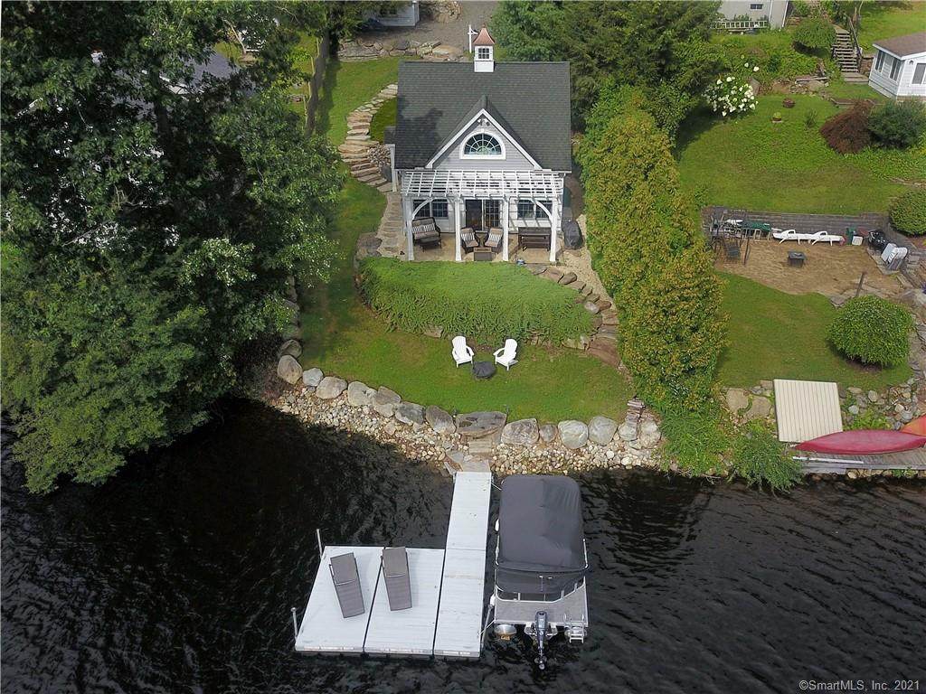 45 Lake Shore Boulevard - Photo 1