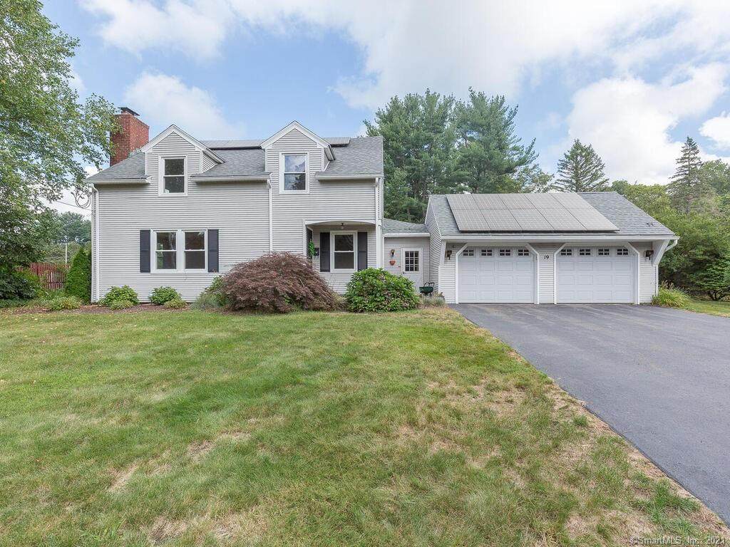 19 Sherman Avenue - Photo 1