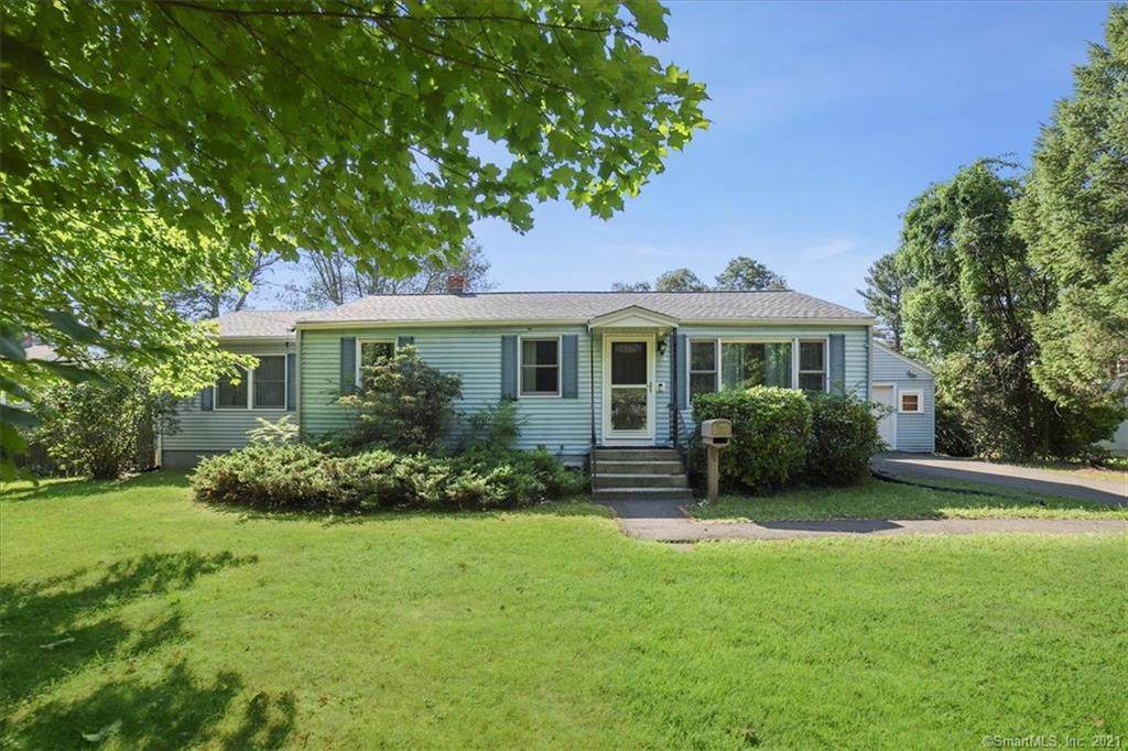 10 Pickett Lane - Photo 1