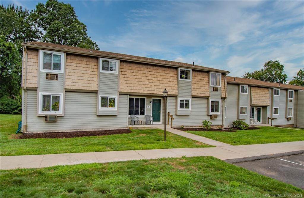 9 Carillon Drive - Photo 1