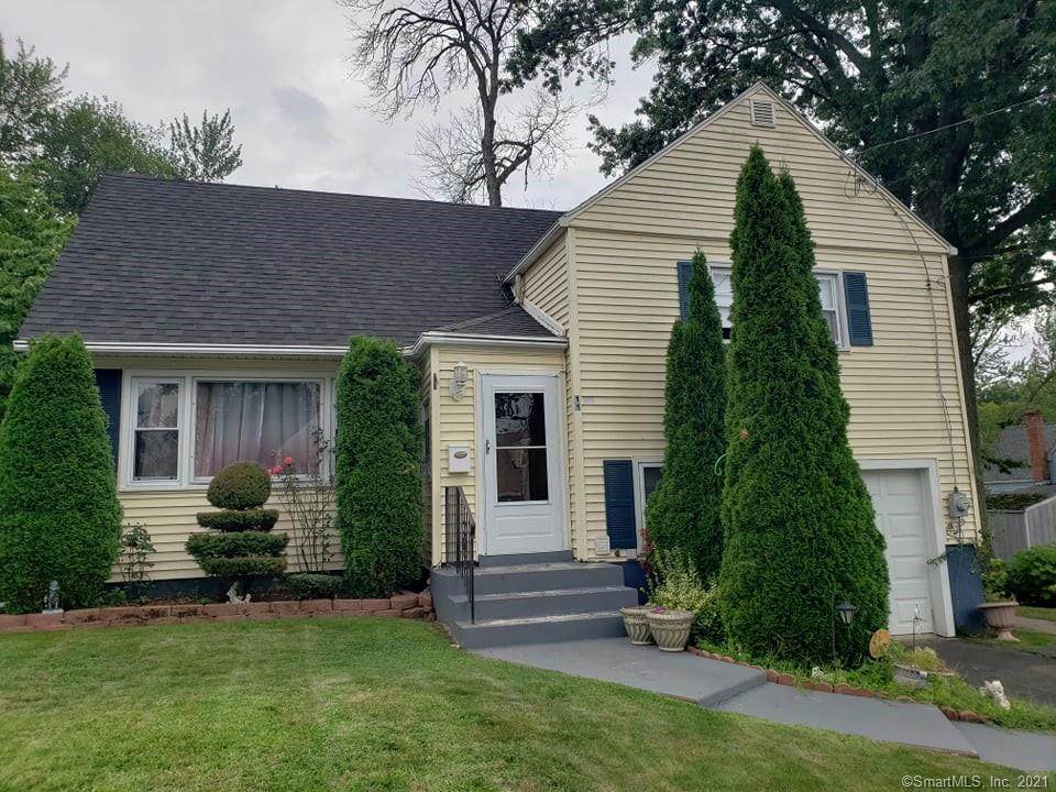 11 Bates Street - Photo 1