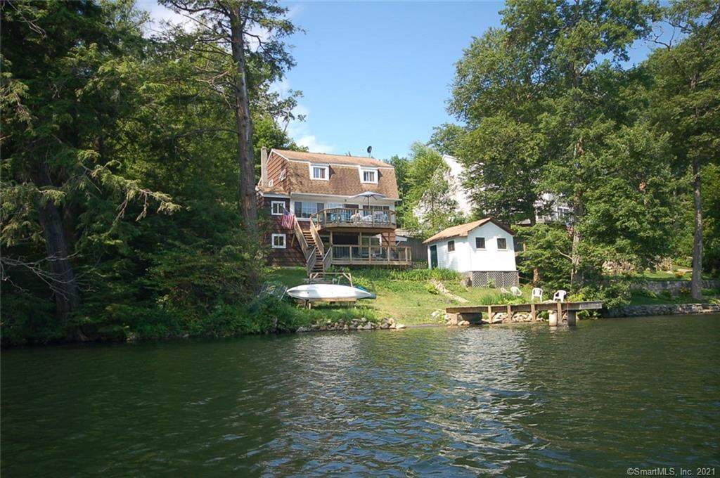 129 Blue Street - Photo 1